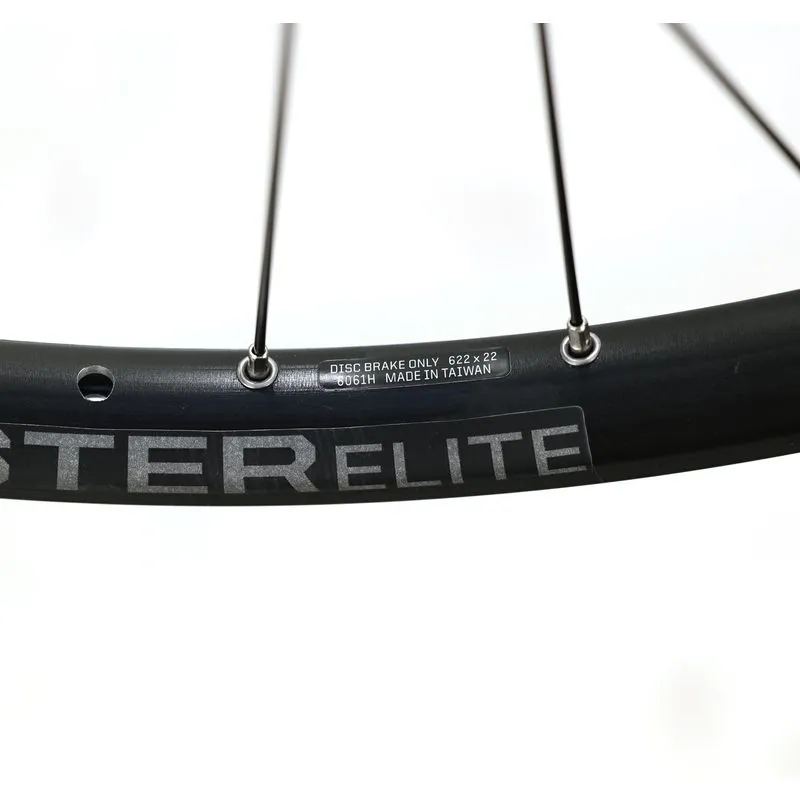 Bontrager Duster Elite front Wheel | 29" | Tubeless | 100mm | 6-Bolt Disc