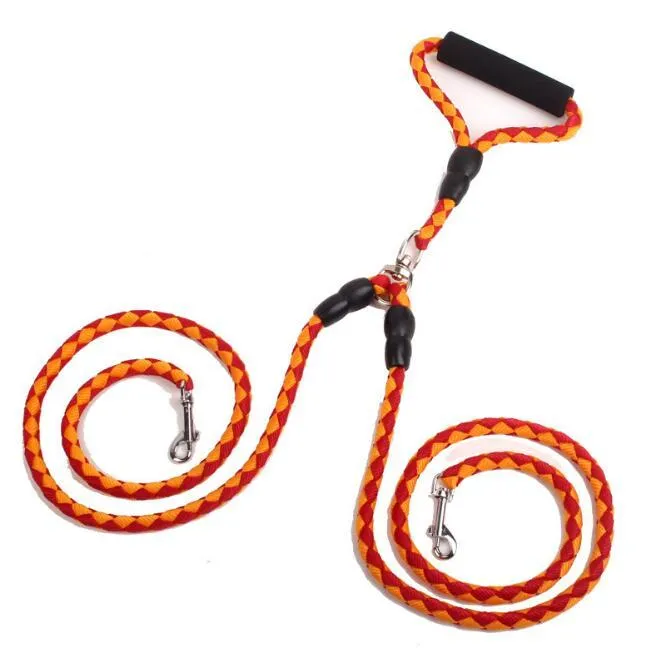 Double-Ended Traction Rope for Walking the Dog