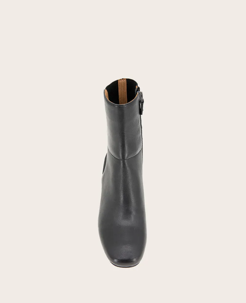 GENTLE SOULS - Emily Leather Elastic Side Zip Boot